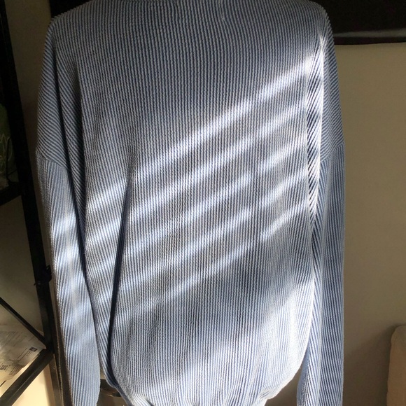 Bucket List  Game Day Shirt Large 28$ - Picture 2 of 2